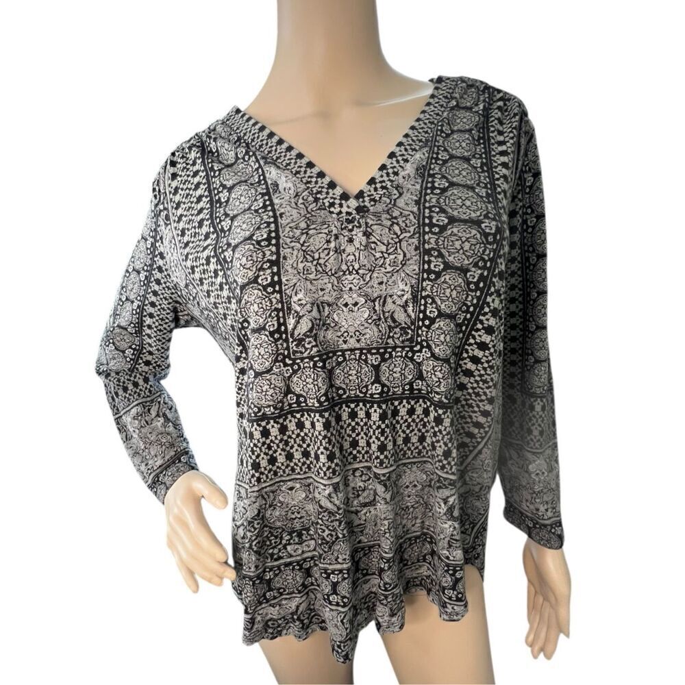 Lucky Brand Boho V-Neck Loose Fit Stretchy Long Sleeve Top